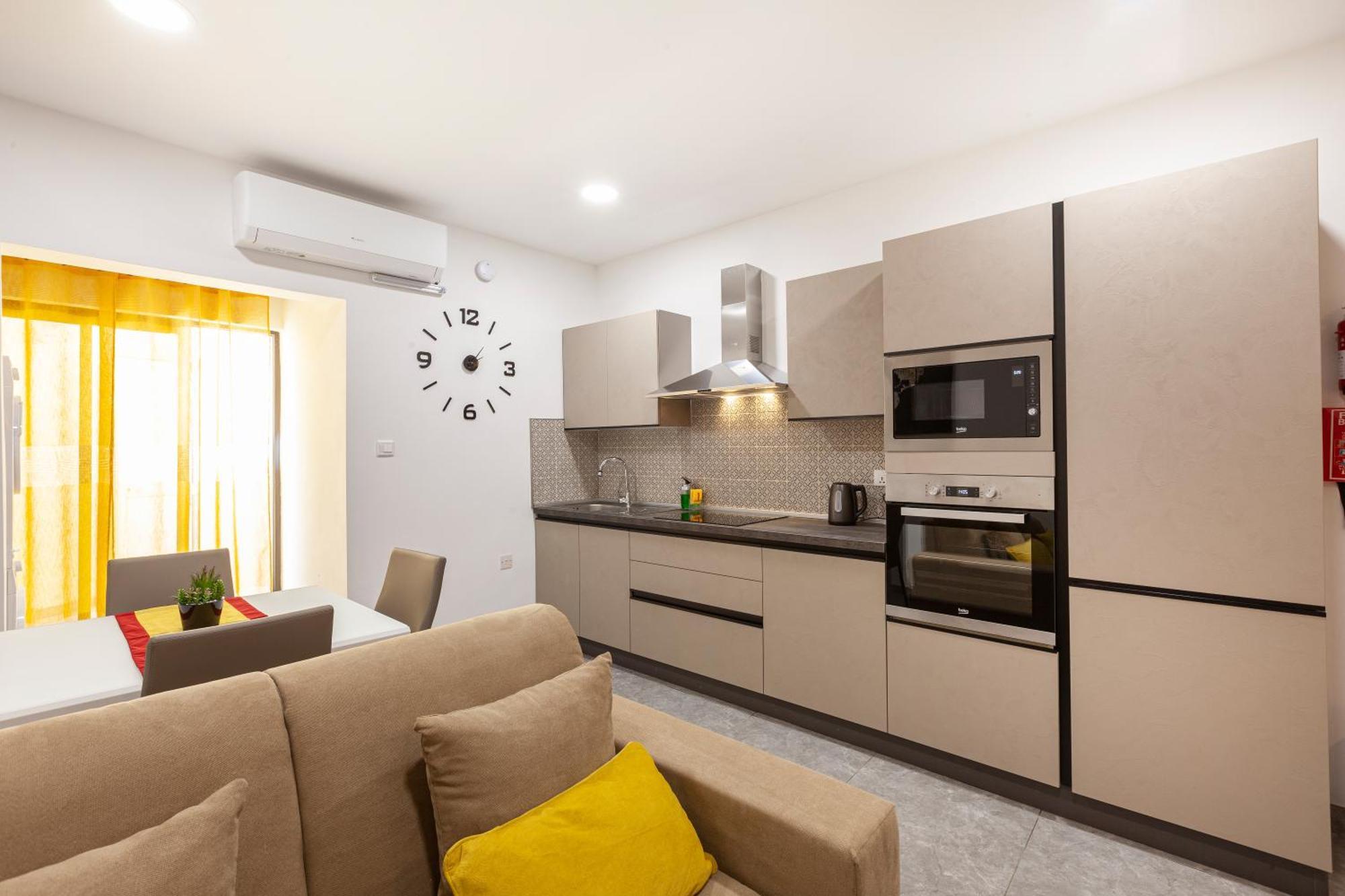 Modern & Lovely Studio - Prime Location St. Julian's Exteriör bild