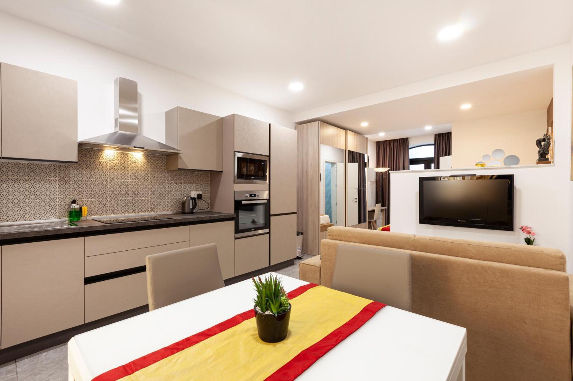 Modern & Lovely Studio - Prime Location St. Julian's Exteriör bild